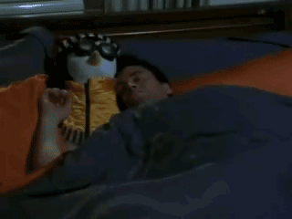 Quem nunca fingiu dormir para não levar uma surra, não sabe o que é dormir com