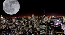 ilyketurtles:   “Supermoon” on March 19! The moon will just be 356,577 kilometers from the Earth!? One of the explanations for the natural disasters that are happening around the world is this, the “Supermoon”. Because of the relationship between