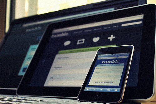  Nome: Tumblr | Função: Transformar suas dores em palavras . 