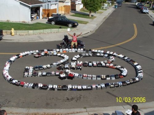 jstforkicks:  :O live those are all his Jays 
