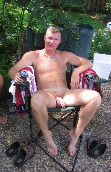 talldorkandhairy:  Follow Tall, Dork & Hairy for more sexy furry guys of all types.  Furry red yummy.