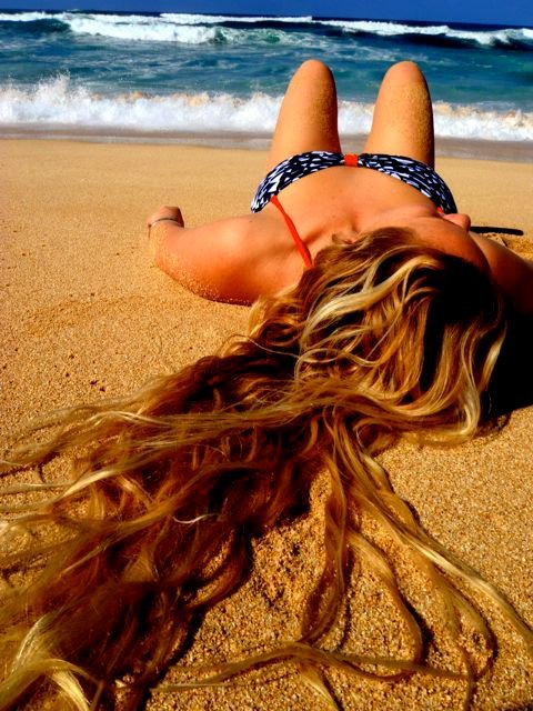 lettloose:  amazinggg hair 