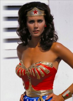 retrogasm:  Wonder Woman 