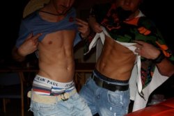 hotboysinjeans.tumblr.com post 3959488030