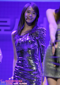 soshisblackpearl:  cr: as tagged  Yoona really competes to get into my top 3.