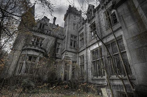 laudanumandarsenic:  mxmwxw:Chateau de Noisy porn pictures