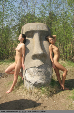 not-safe-4-work:  Easter Island Girls. Found on Sexsential. 