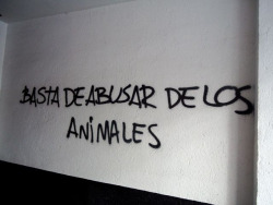 gabimillers:  Hay graffitis que sí me gusta