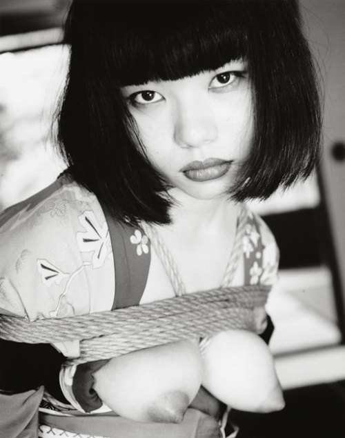 medical-sarcophagus: Nobuyoshi Araki