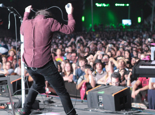 I seriously could not get over how amazing he looked in that shirt. His dancing is great too.