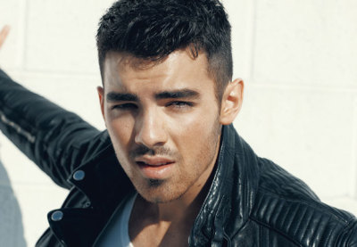 joejonasspam:
“ everytime-you-lie:
“ heyitskimberlyj:
“ joejonasspam:
“ everytime-you-lie:
“ heyitskimberlyj:
“ joejonasspam:
“ For Kim and Chris
”
:O HOLY CHEEZITS.
”
Me, Chris?
HOLY SNOT ROCKETS.
”
Yes you!
”
Rebloggin’ for the picture….
And for...