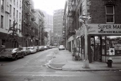 newamsterdamlemonade:   Bedford Street, Greenwich Village, 1978. photographer unknown. 