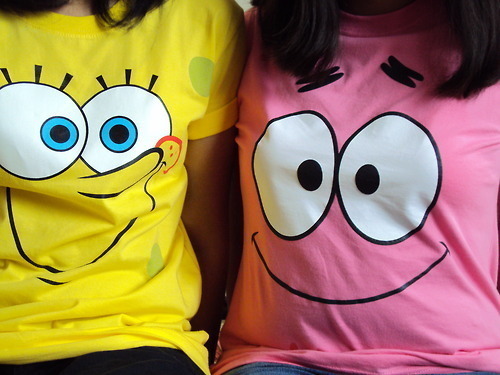 lilianbeatriz:   Bob Esponja: Não me deixe, todos me deixam.  Patrick: Quem for