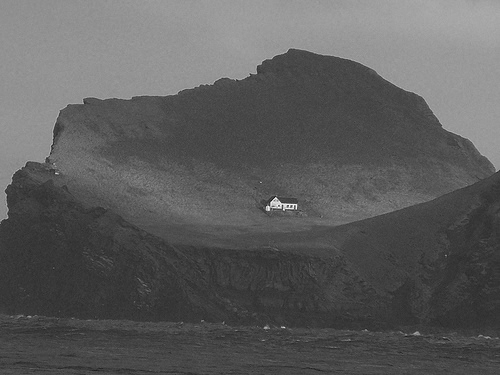 aclockworkorange:  Björk’s house in Iceland 