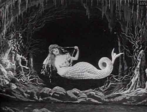  La sirène (The Mermaid), 1904.  Dir. Georges Méliès. 