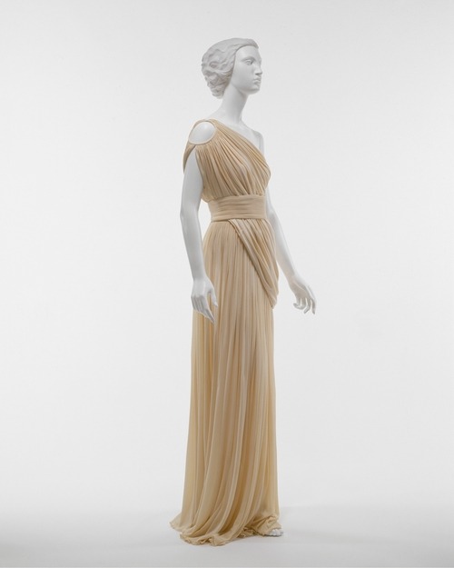 omgthatdress:  Madame Grès evening ensemble via The Costume Institute of the Metropolitan