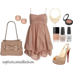 fashionoverhype:  http://sophisticatedfashion.tumblr.com/