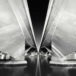 black-and-white:  symmetry of light | by angelreich