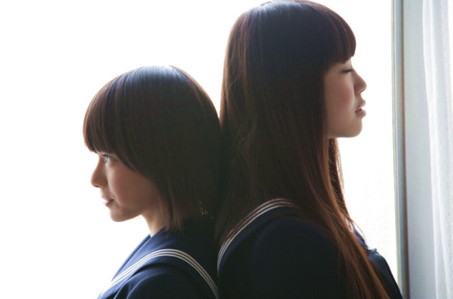 (via Biz Official Site) 加村真実　山本舞香