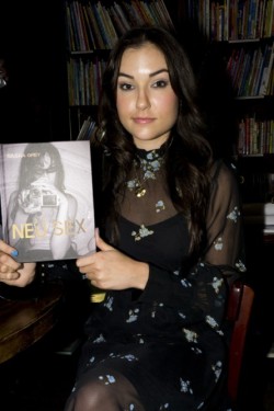 sashafuckinggrey:  Sasha Grey at her Neu