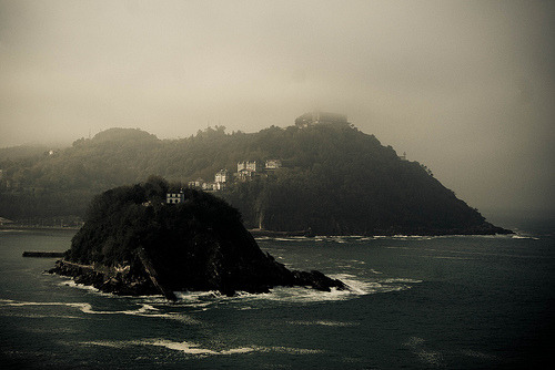 fuckyeaheuskalherria:  Isla de Santa Clara, Donostia 