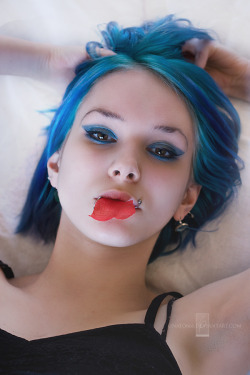 bodypiercings:  (via Artist on Artist I : 08 by ~gnato666) 