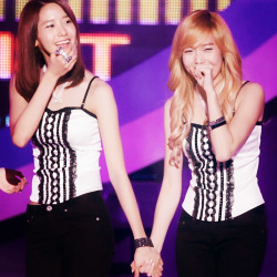 isnsdsone:  YoonSic 