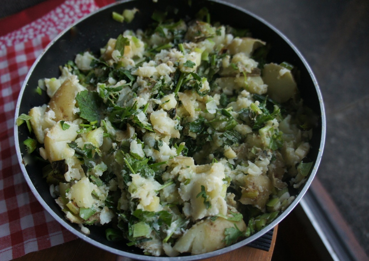 Best Jersey royals with butter and herbs recipe