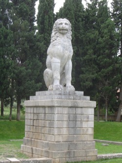 ringileskiath:  Memorial for the Sacred Band of Thebes. Erected C. 300 BCE. Restored in the 20th Century  I love the monument but I cannot stand when Ancient Relics are restored. They inevitably look too modern. 