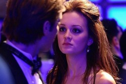  Blair: Fim de jogo.Chuck: O jogo não acaba até eu falar.Blair: Então divirta-se jogando sozinho. 