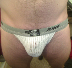 innerbear:  add to the list of things i want to nuzzle my face in  1shirt2socks1jock:  collegec64[at]gmail[dot]com   I bet these smell amazing!