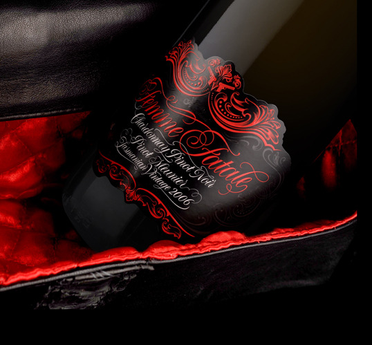 edgina:  Femme Fatale, 2006 Chardonnay Pinot Noir, Pinot Meunier. Designed by Boldinc