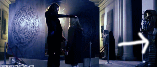 mauischmaui:  Moffat Mindfuck | Silence Sighting #008  There are cloaked figures