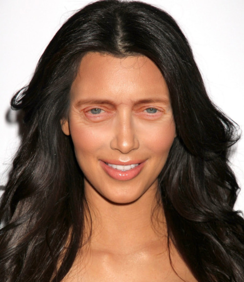 Kim kardashian contour