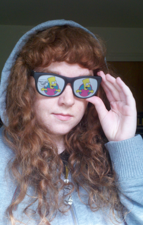 Oh man look at these sweet glasses I found. Not a photoshop.