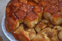 omg monkey bread. <3 