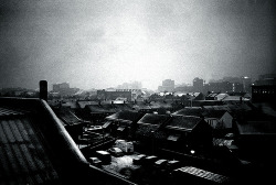 blacksheepboy-:  Snowy night in Belfast (by Tommy Hassan) 