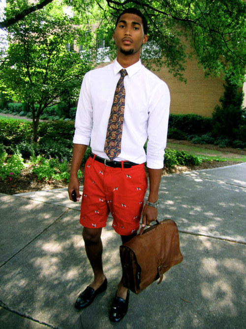 thisverymomentimking: He fly. Me in two years .  he has big feet . lol . but , niceeee . 