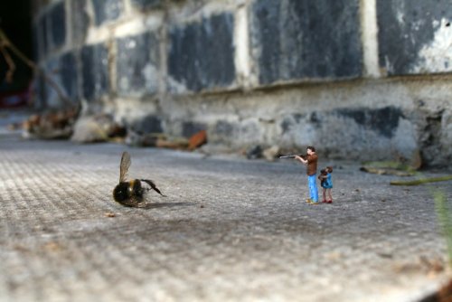 Slinkachu-Little People Street Art