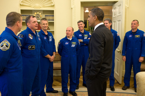 #STS132 crew meeting President Obama