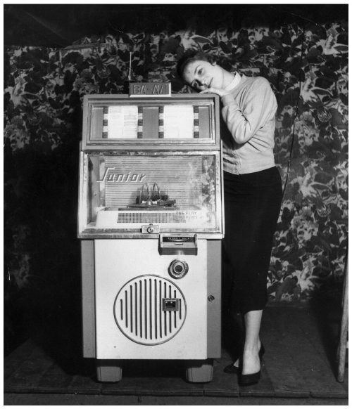 vintagemarlene:  jukebox love 