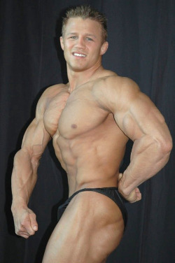 musclefx:  Justin Wilcox. Bodybuilder.