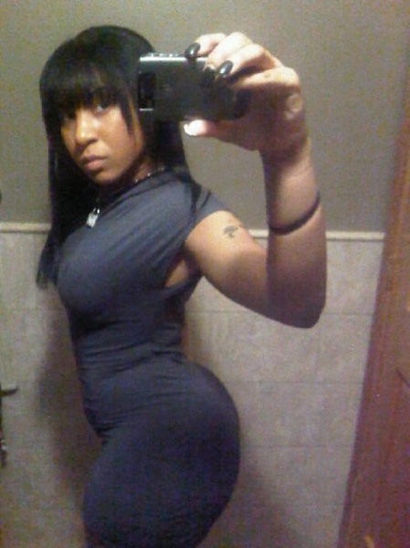 boobshootersandknockers:  ass-tastic 