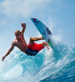 yellowasian:  Mick Fanning 