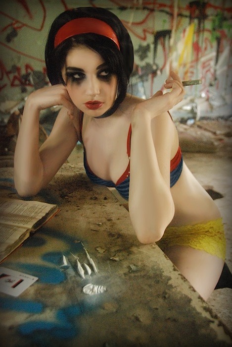 Latex snow white costume