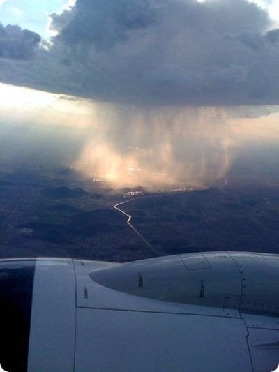 Así es como se ve la lluvia desde arriba. Impresionante