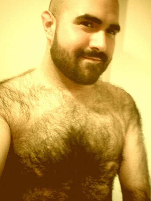 awesomebearbearbear: im-mannyb:  Fresh buzzzzzzzzz  