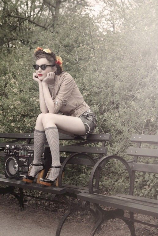 altheapdx:  i just love this picture, subject, clothing, hair, shoes, composition