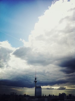 wizzninetynine:  Berlin, as seen from an 18-floor highrise.