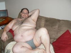ofallonmochub:  Just me lounging around the house 